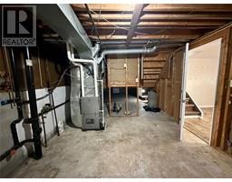 71 BLYTHEWOOD CRESCENT - 23