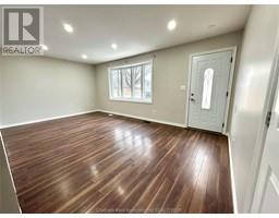 71 BLYTHEWOOD CRESCENT - 28
