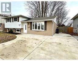 71 BLYTHEWOOD CRESCENT - 34