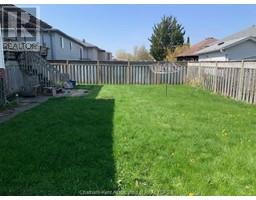 67 WINDFIELD CRESCENT - 26
