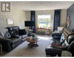 67 WINDFIELD CRESCENT - 4