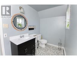 452 RICHMOND STREET - 15