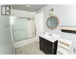452 RICHMOND STREET - 16