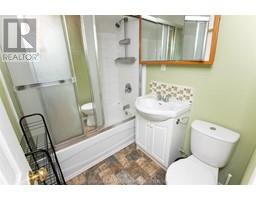 452 RICHMOND STREET - 27