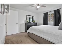 88 WHIPPOORWILL CRESCENT - 16