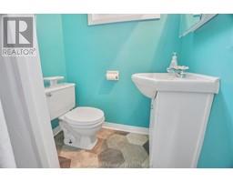88 WHIPPOORWILL CRESCENT - 23