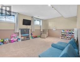 88 WHIPPOORWILL CRESCENT - 26