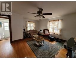 821/823 Elizabeth STREET - 10