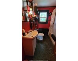 821/823 Elizabeth STREET - 4