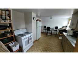 821/823 Elizabeth STREET - 6