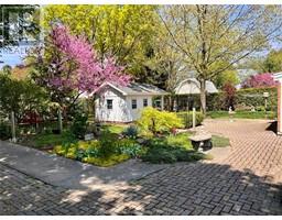 10 Freda STREET - 13