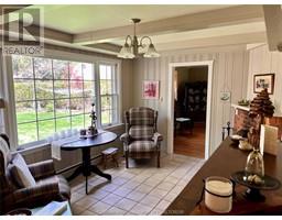 10 Freda STREET - 25