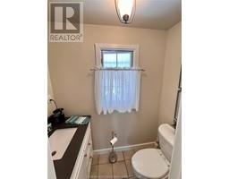 10 Freda STREET - 44