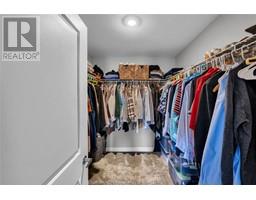 62 MOONSTONE CRESCENT - 19