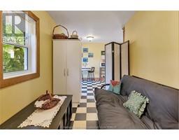 82 Robertson AVENUE - 12