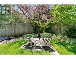 82 Robertson AVENUE - 34