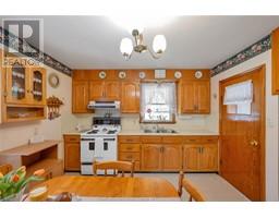 31 Coverdale STREET - 12