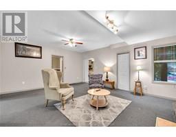 25 VICTORIA AVENUE - 11