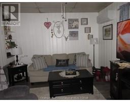 124 WELLINGTON STREET East - 11
