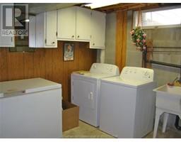 28 OAK STREET - 36