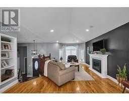 132 Sherwood COURT - 10
