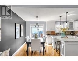 132 Sherwood COURT - 13