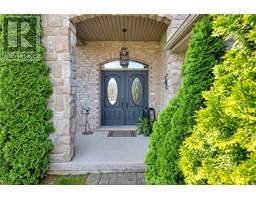 132 Sherwood COURT - 3