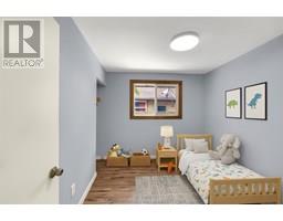 112 Berry STREET - 15