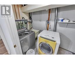 112 Berry STREET - 32