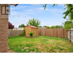 112 Berry STREET - 35