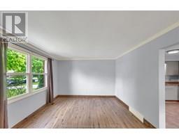 112 Berry STREET - 5