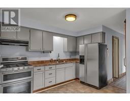 112 Berry STREET - 8