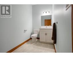 50 DETROIT DRIVE - 25