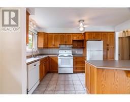 34 Wyandott STREET - 10