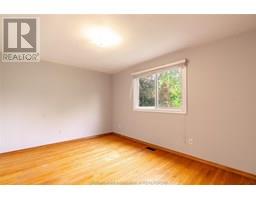 34 Wyandott STREET - 11