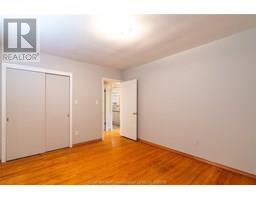 34 Wyandott STREET - 12