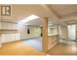 34 Wyandott STREET - 19