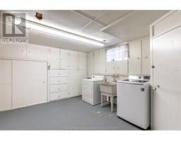34 Wyandott STREET - 24