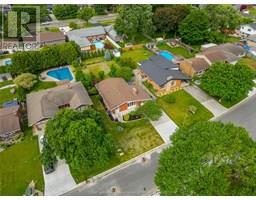 34 Wyandott STREET - 35
