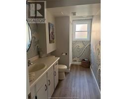 53 HARVEST CRESCENT - 12