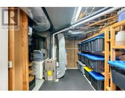 38 Burton AVENUE - 35