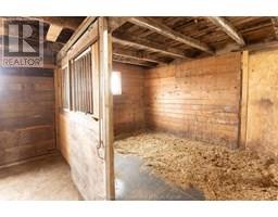 2352 OIL HERITAGE ROAD - 35