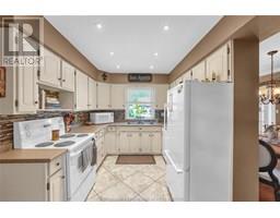 74 Phyllis AVENUE - 16