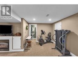 74 Phyllis AVENUE - 36
