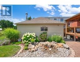 74 Phyllis AVENUE - 44