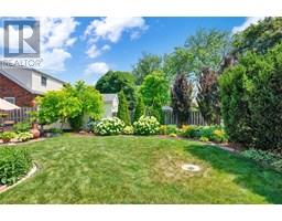 74 Phyllis AVENUE - 47
