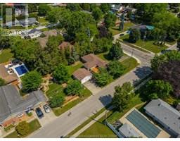 574 Lacroix STREET - 32