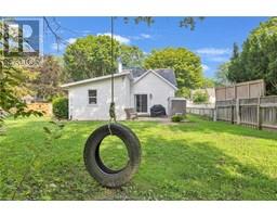 4 Oak STREET - 27