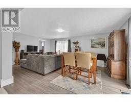 4 Oak STREET - 8