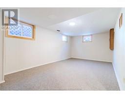 34 CHURCHILL STREET - 33
